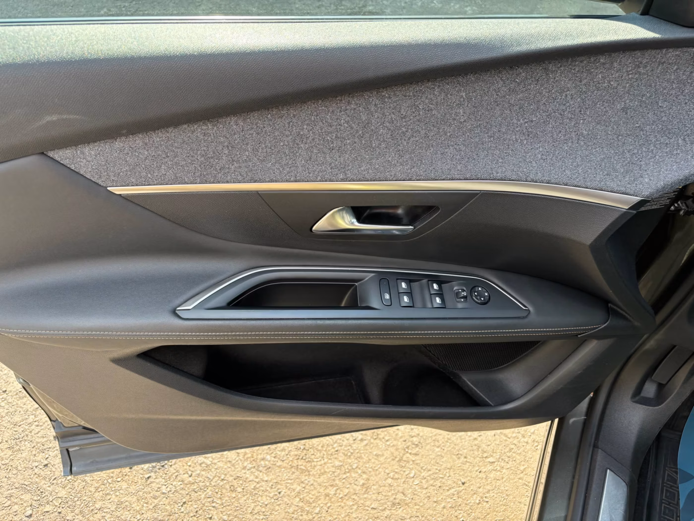 Peugeot 3008 фото 14