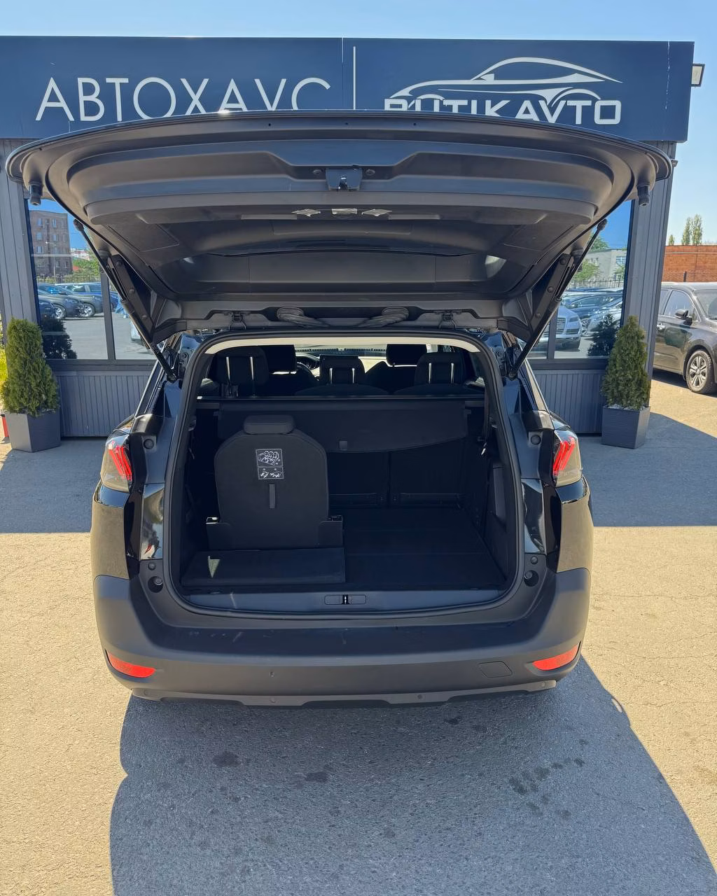 Peugeot 5008 фото 27