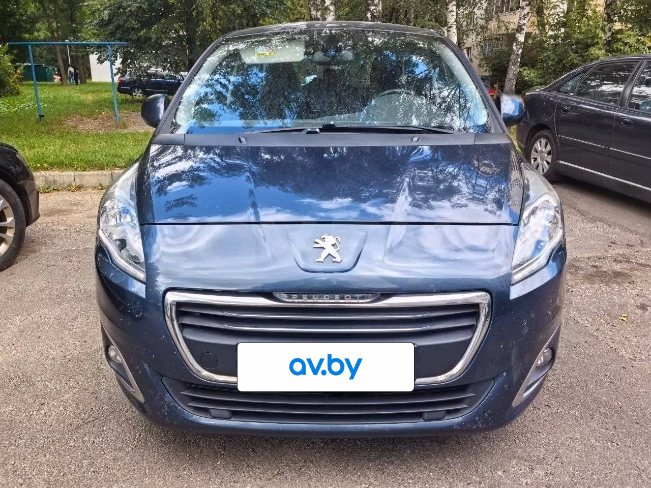 Peugeot 5008 фото 3