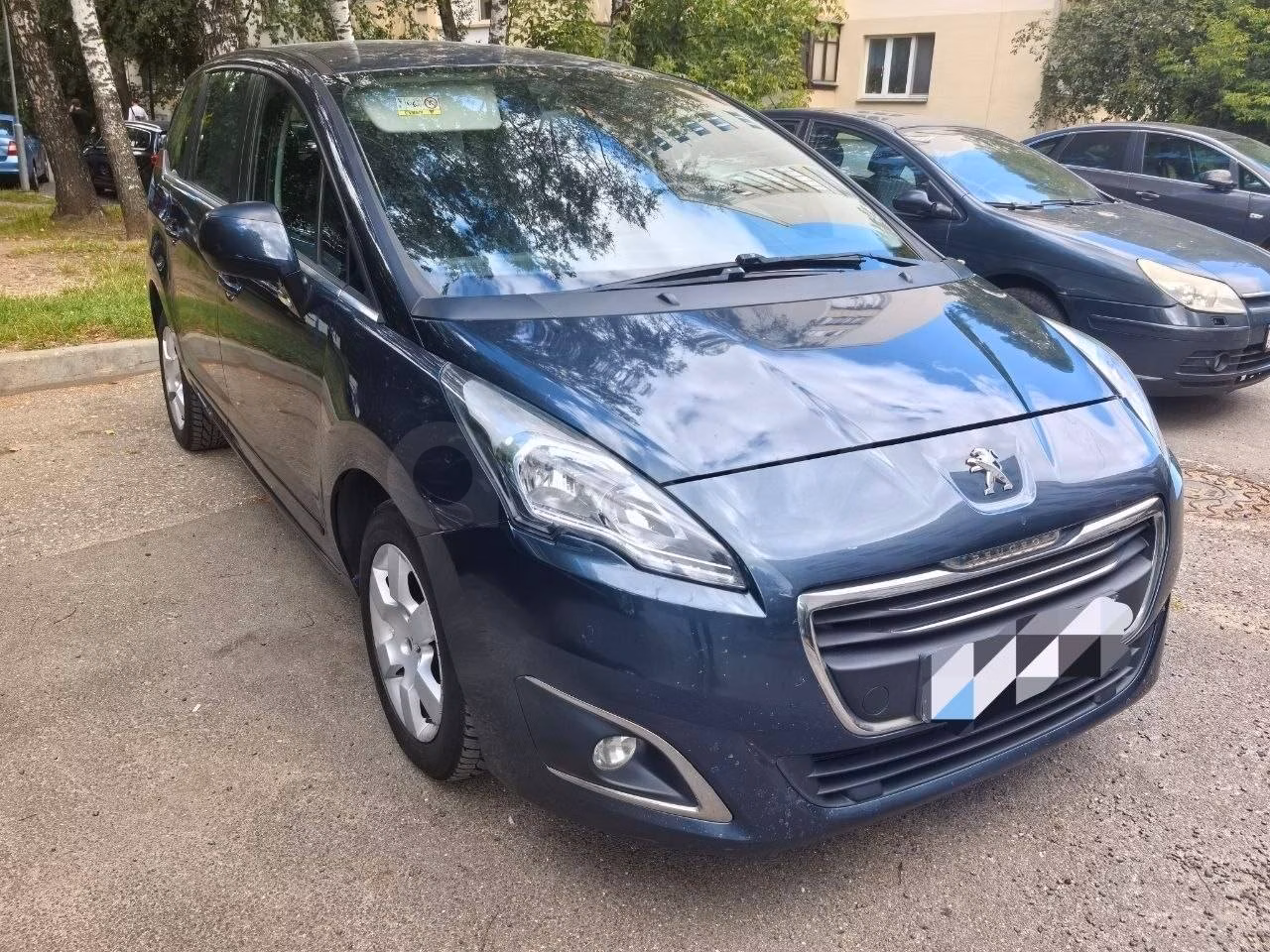 Peugeot 5008 фото 2