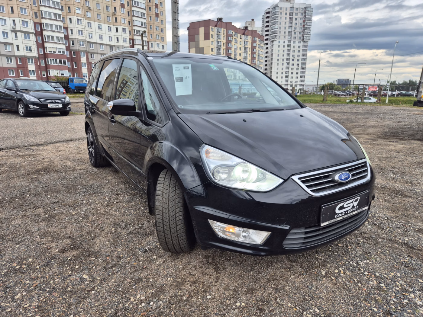 Ford Galaxy фото 3