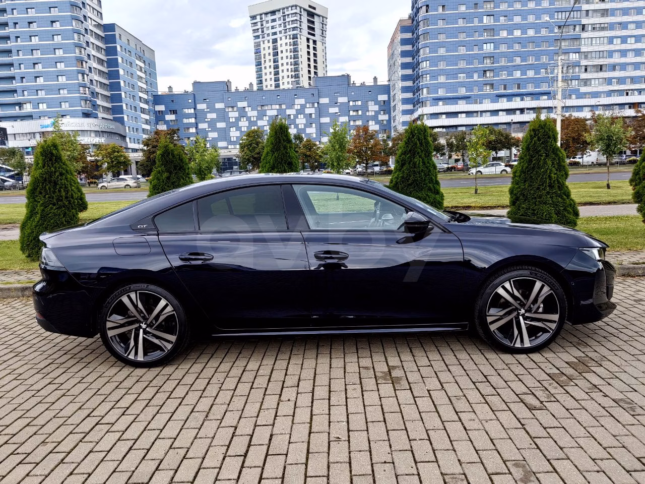 Peugeot 508 фото 9