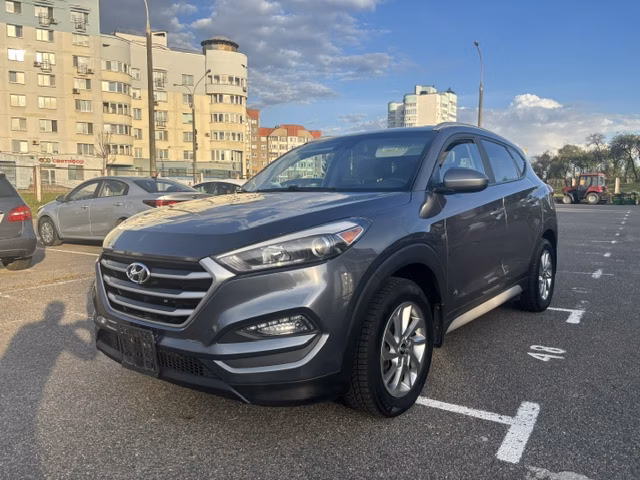 Hyundai Tucson фото 2
