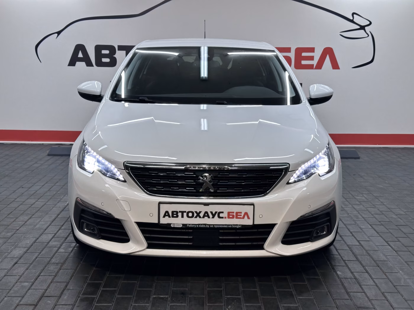 Peugeot 308 фото 2
