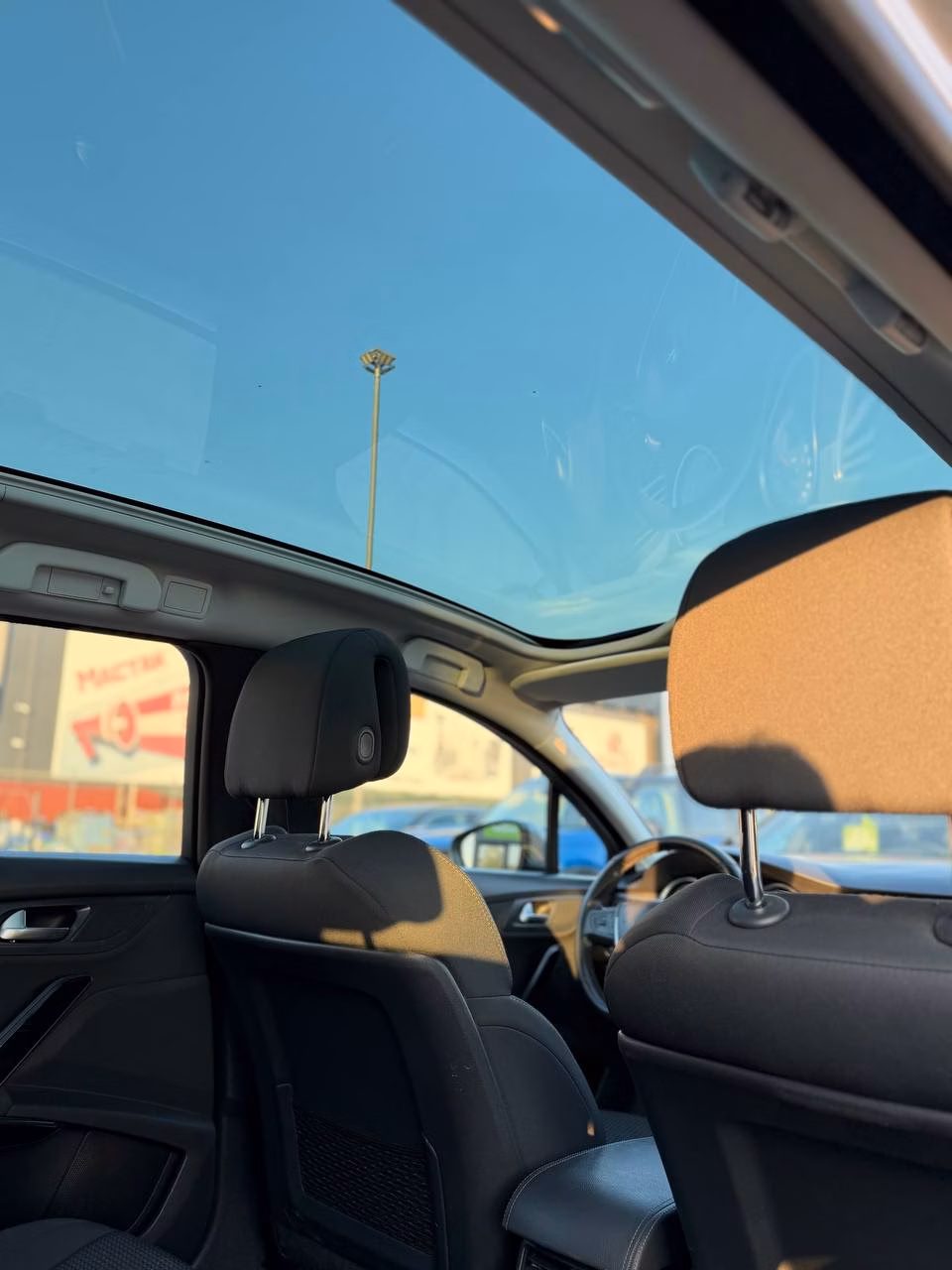 Peugeot 508 фото 12