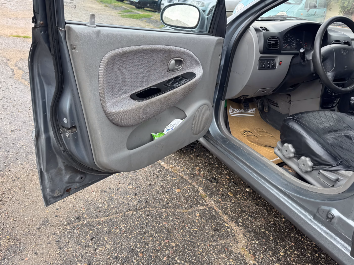 Kia Rio фото 9