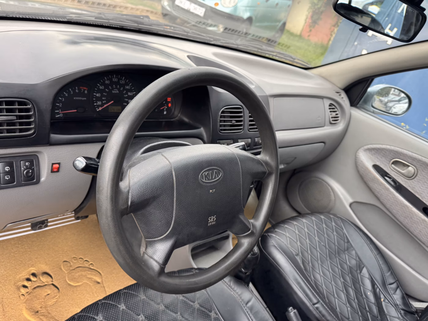Kia Rio фото 11