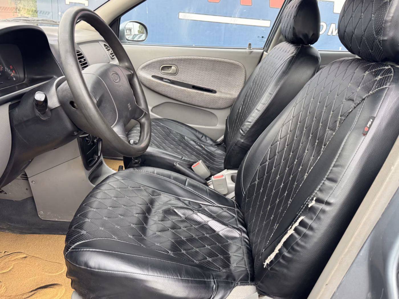 Kia Rio фото 10