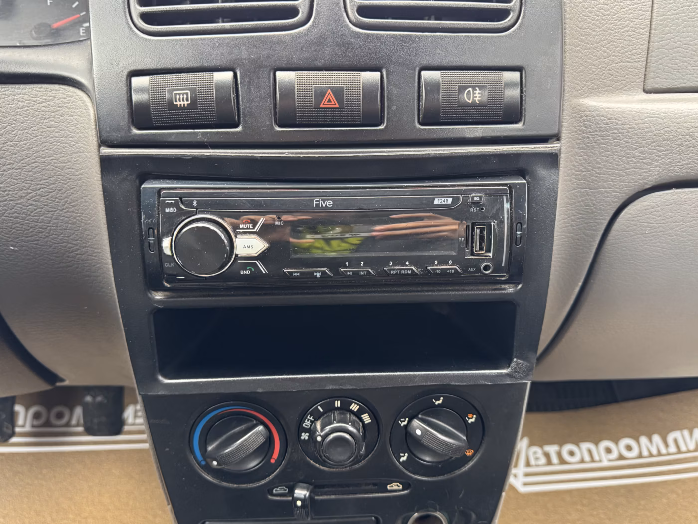 Kia Rio фото 22