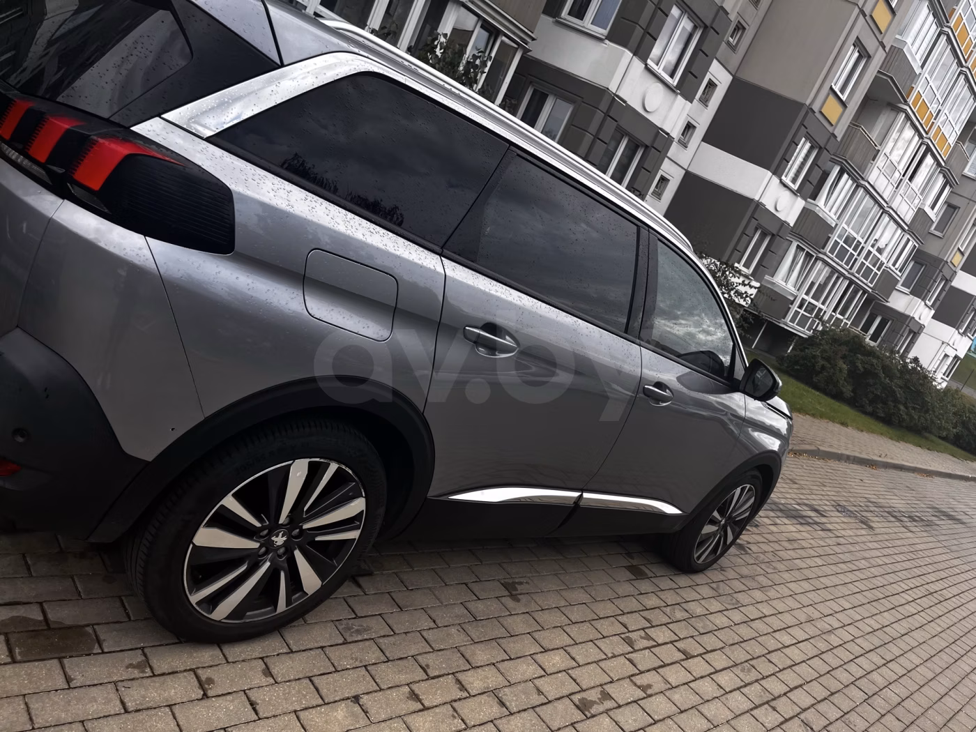 Peugeot 5008 фото 6