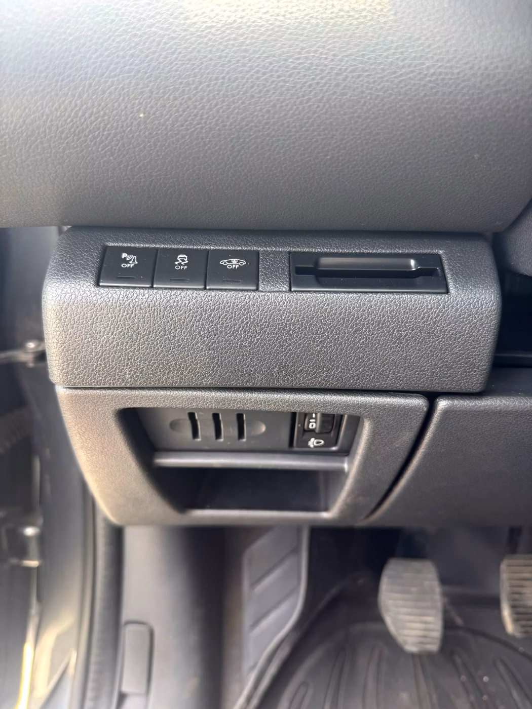 Peugeot 5008 фото 17