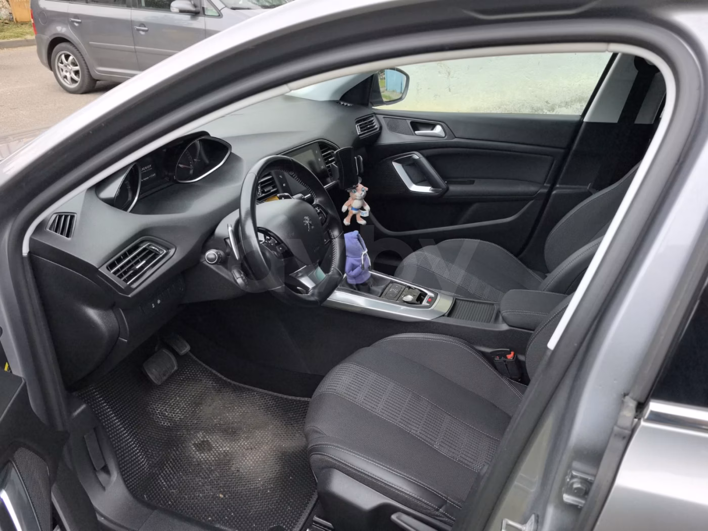 Peugeot 308 фото 7