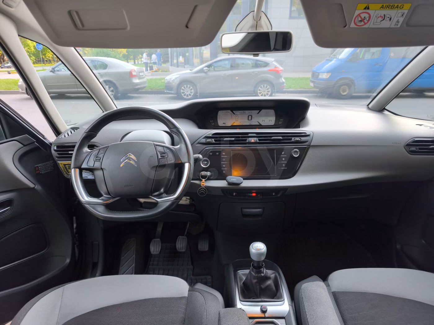Citroen C4 Grand Picasso фото 10