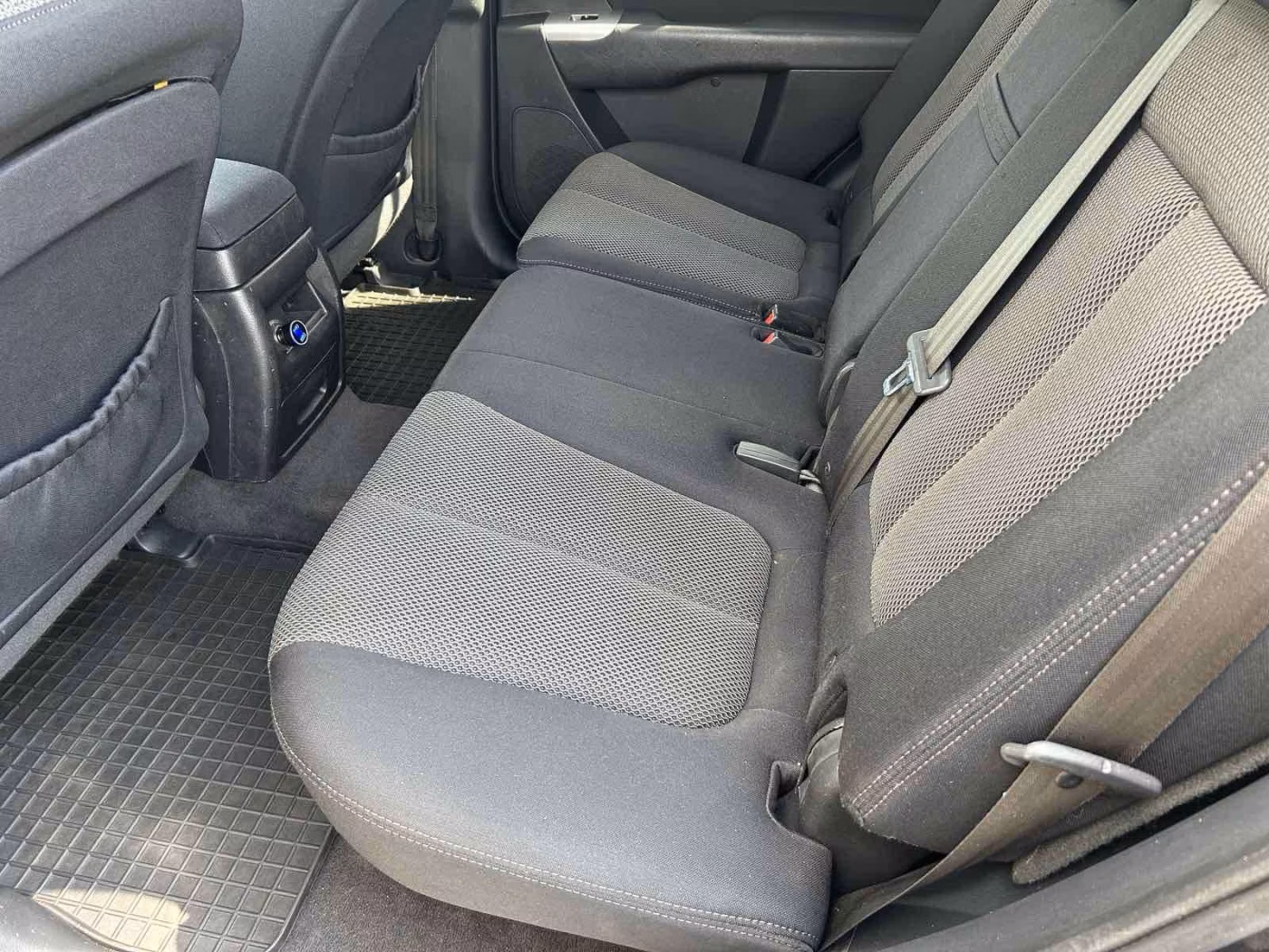 Hyundai Santa Fe фото 10