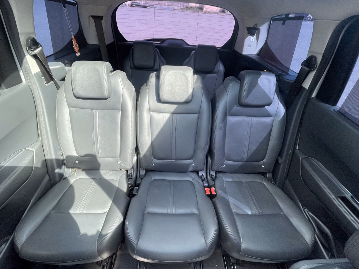 Peugeot 5008 фото 11