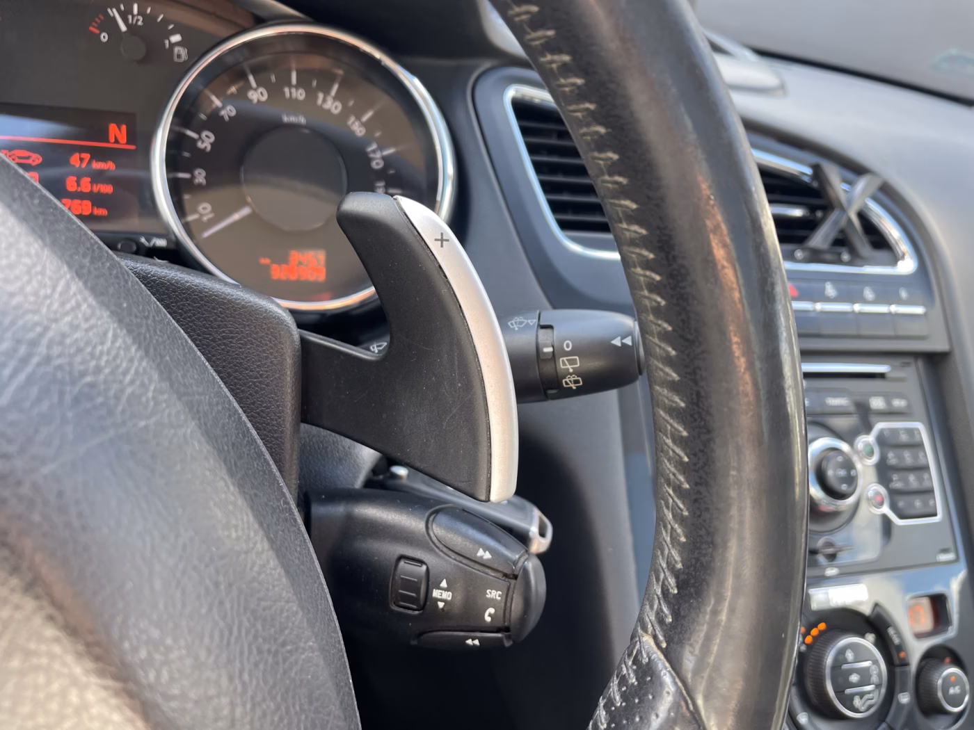 Peugeot 5008 фото 20