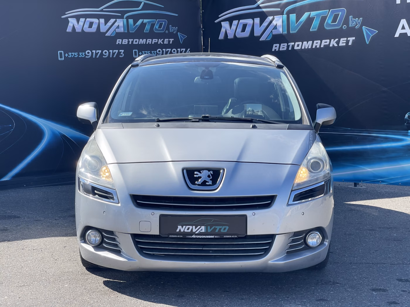 Peugeot 5008 фото 2