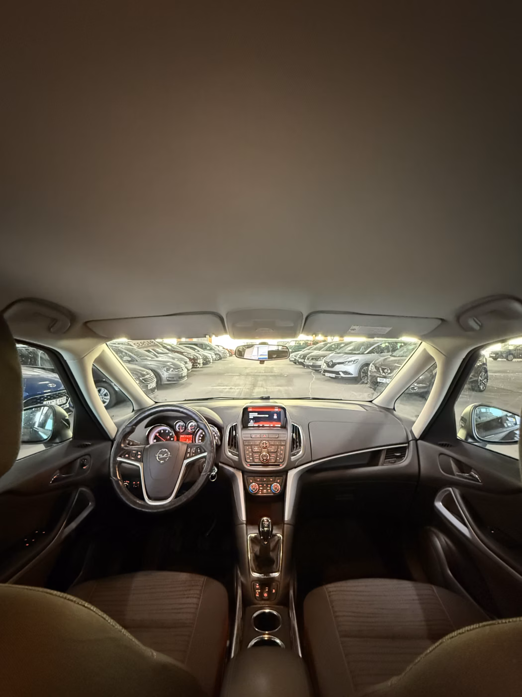 Opel Zafira фото 13