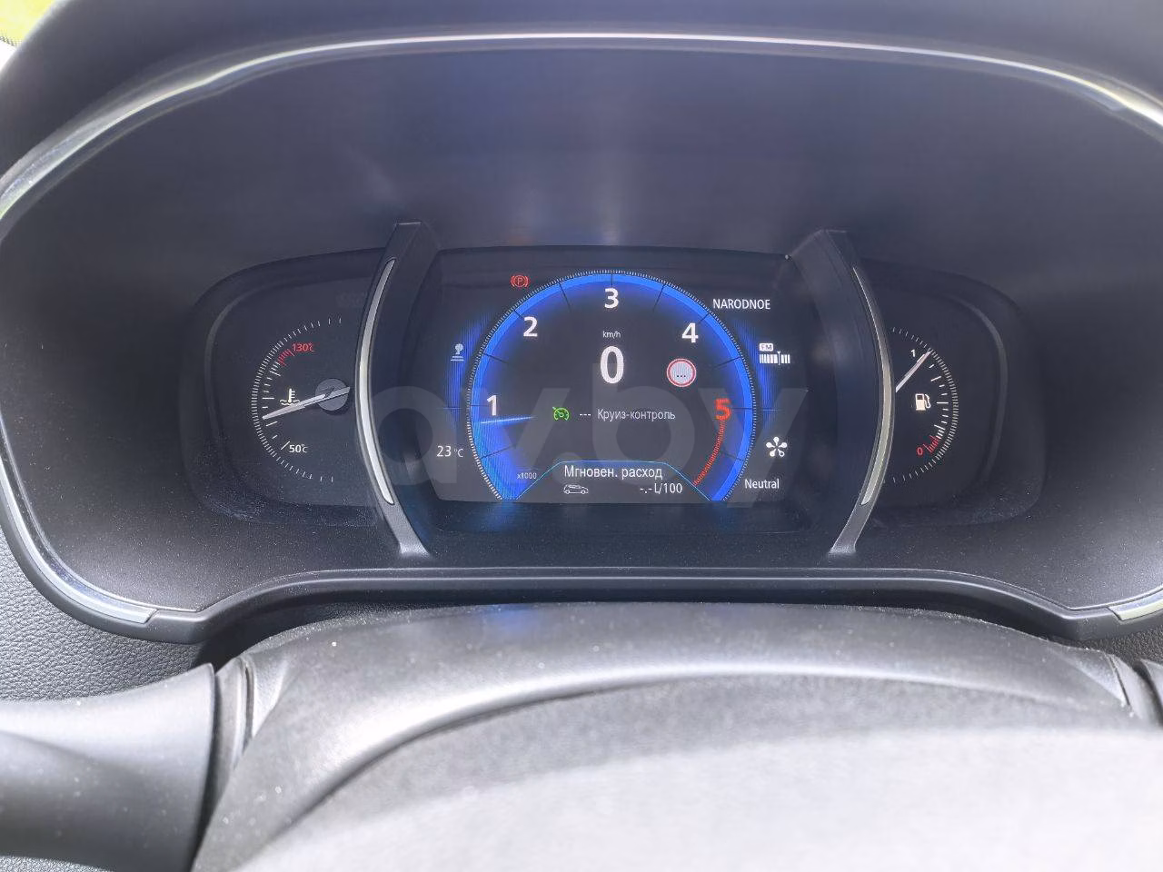 Renault Megane фото 11