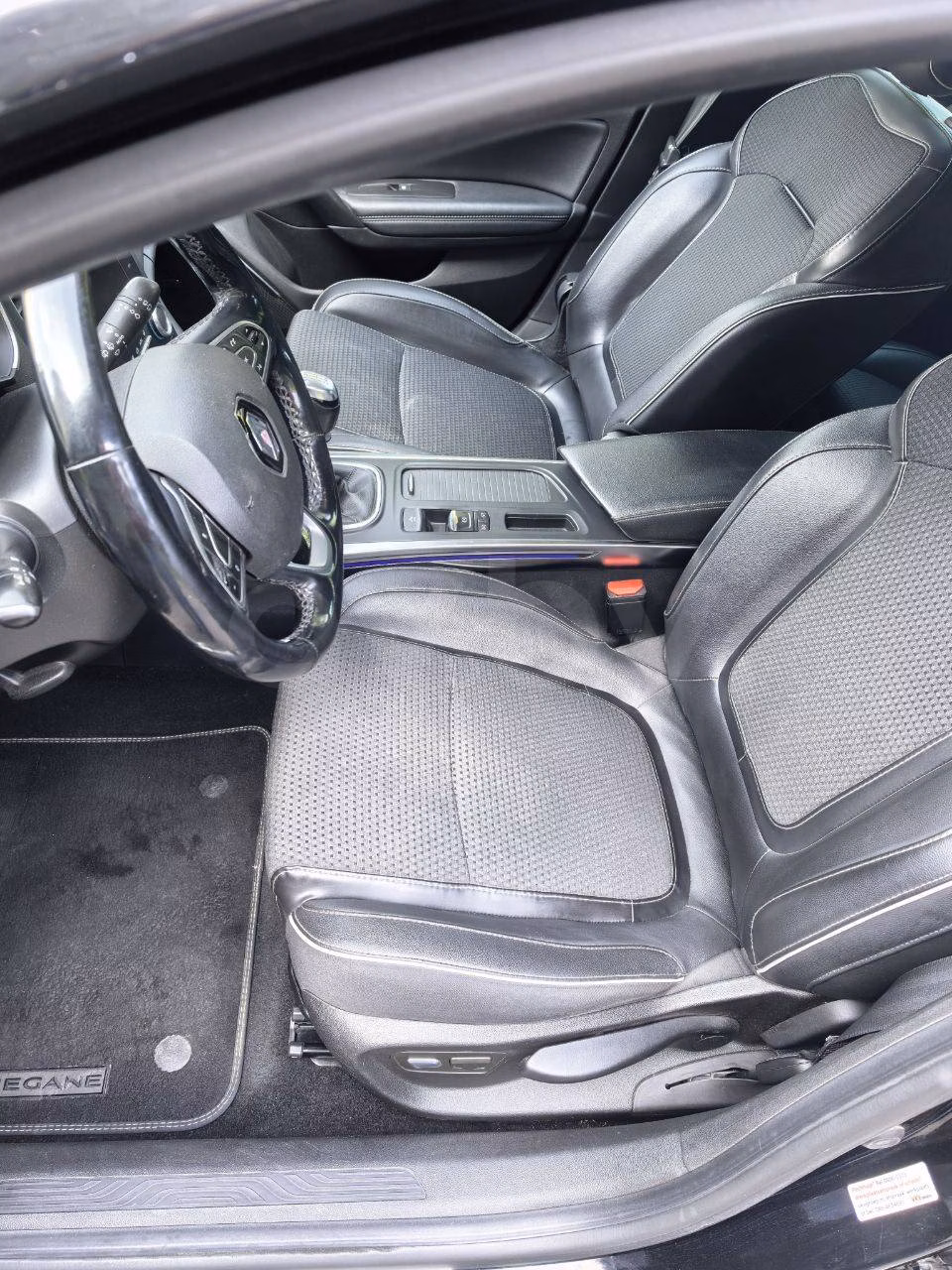 Renault Megane фото 7