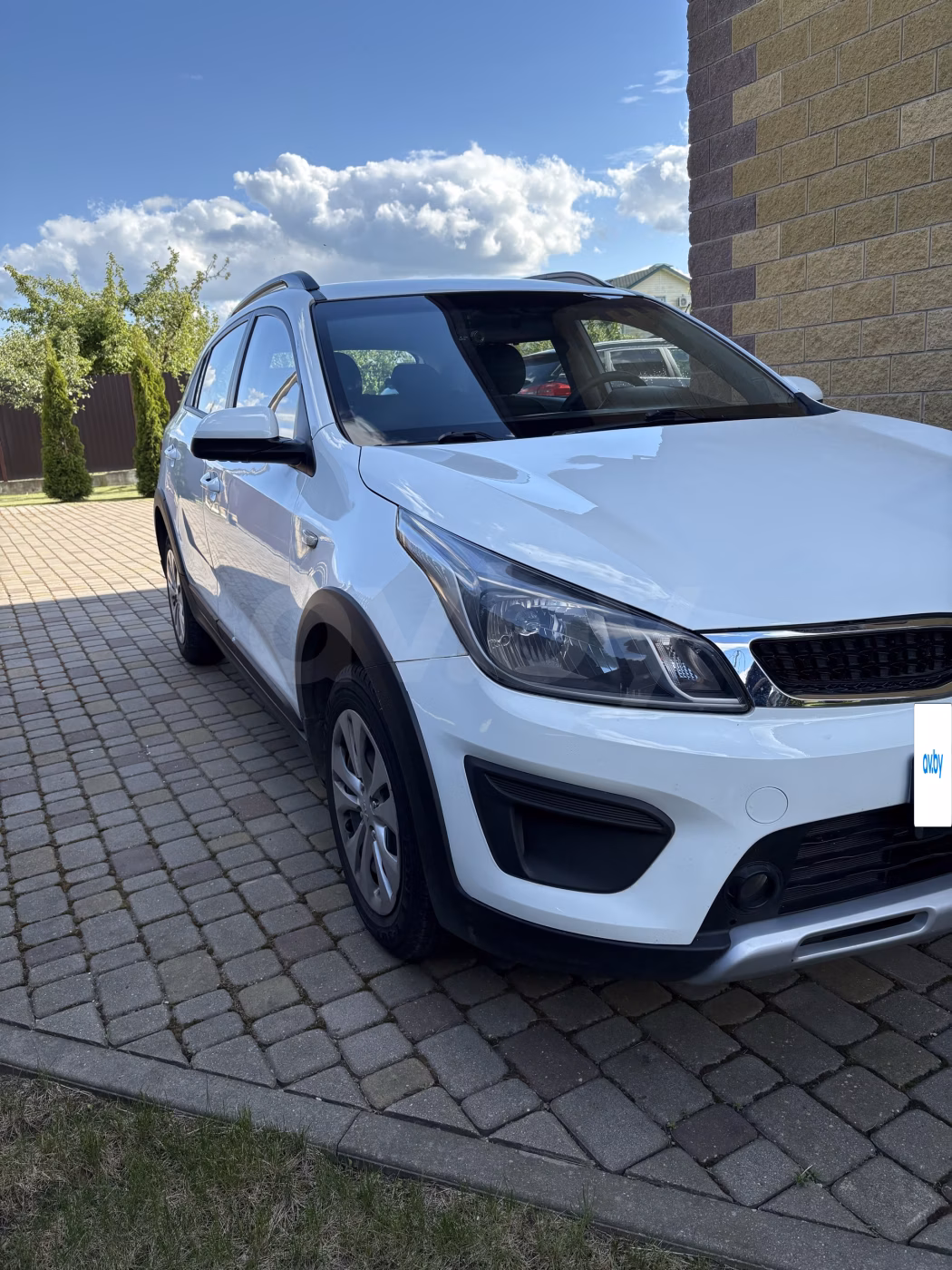 Kia Rio X (X-Line) фото 2