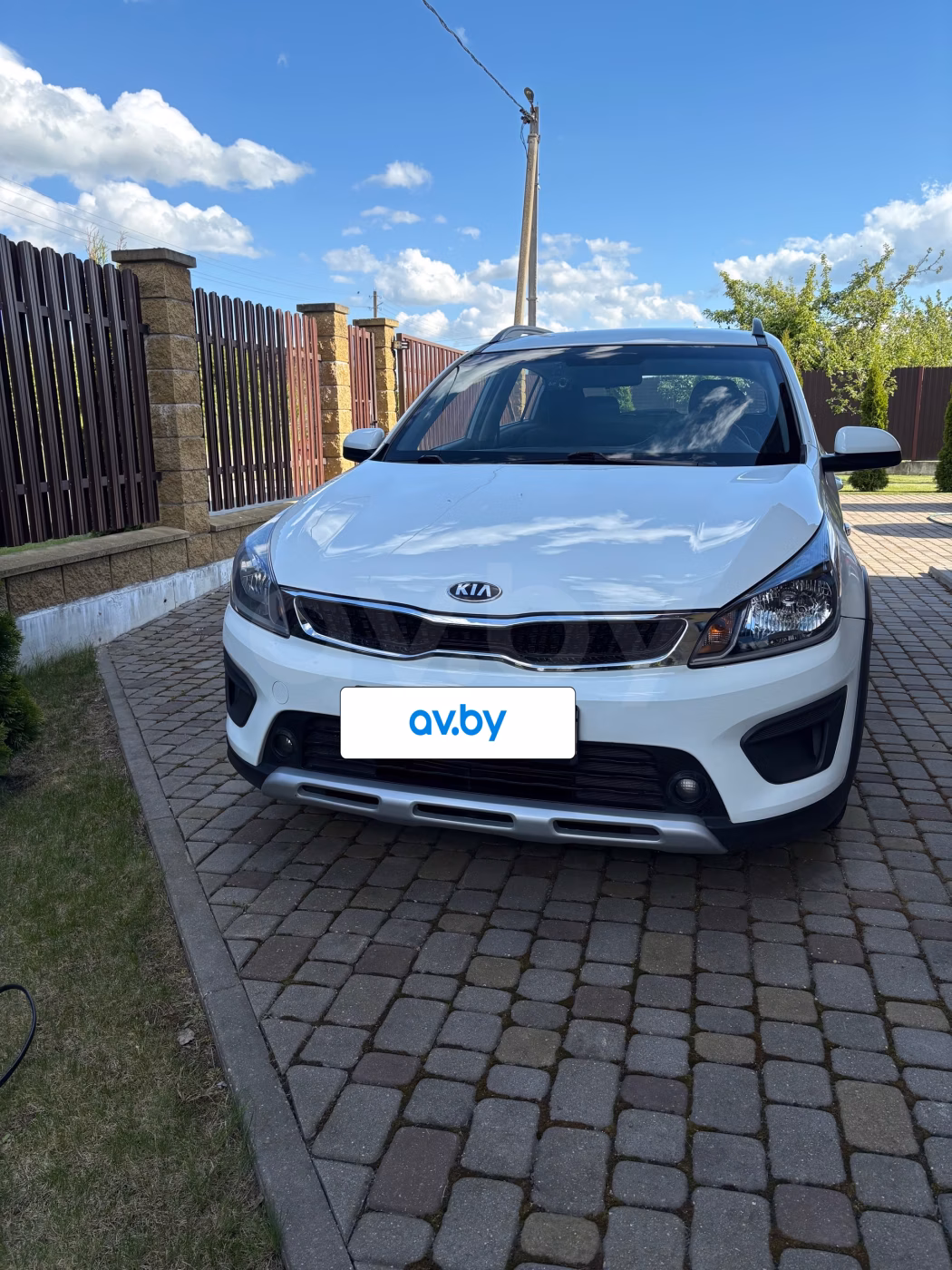 Kia Rio X (X-Line)