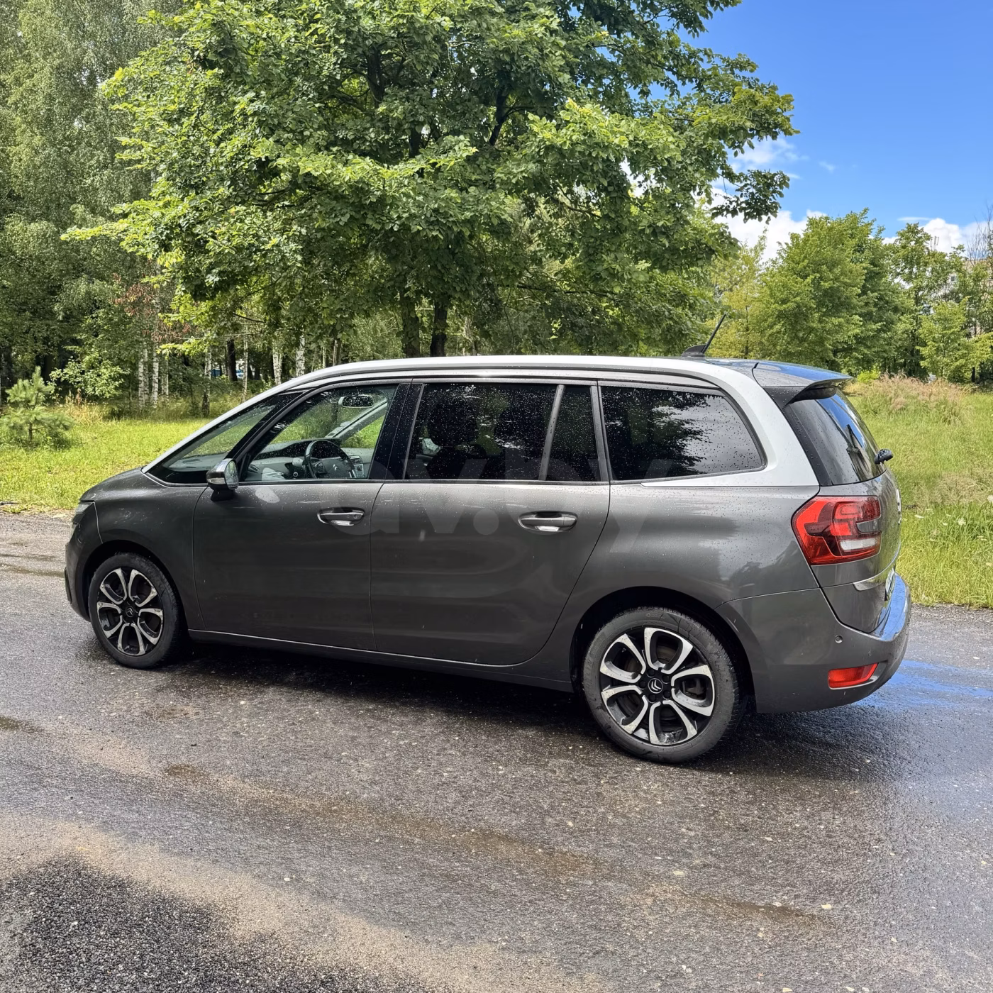 Citroen C4 Grand Spacetourer фото 10