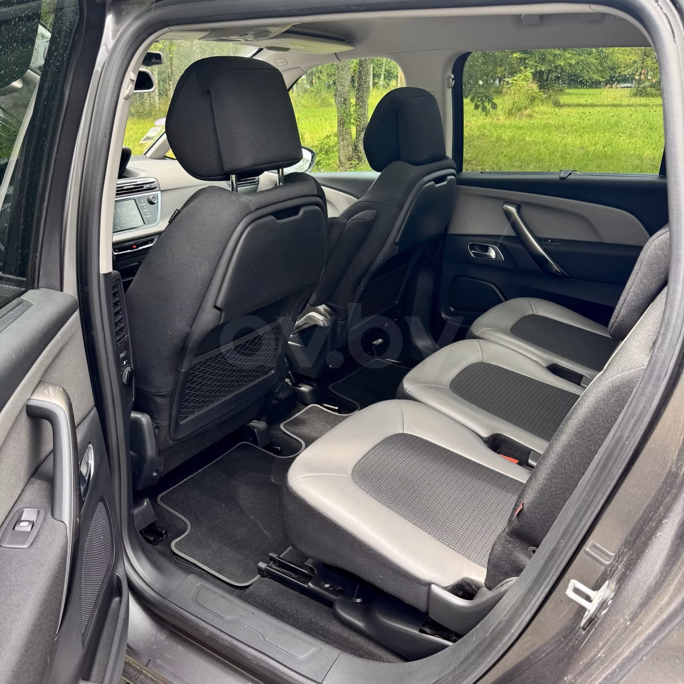 Citroen C4 Grand Spacetourer фото 12