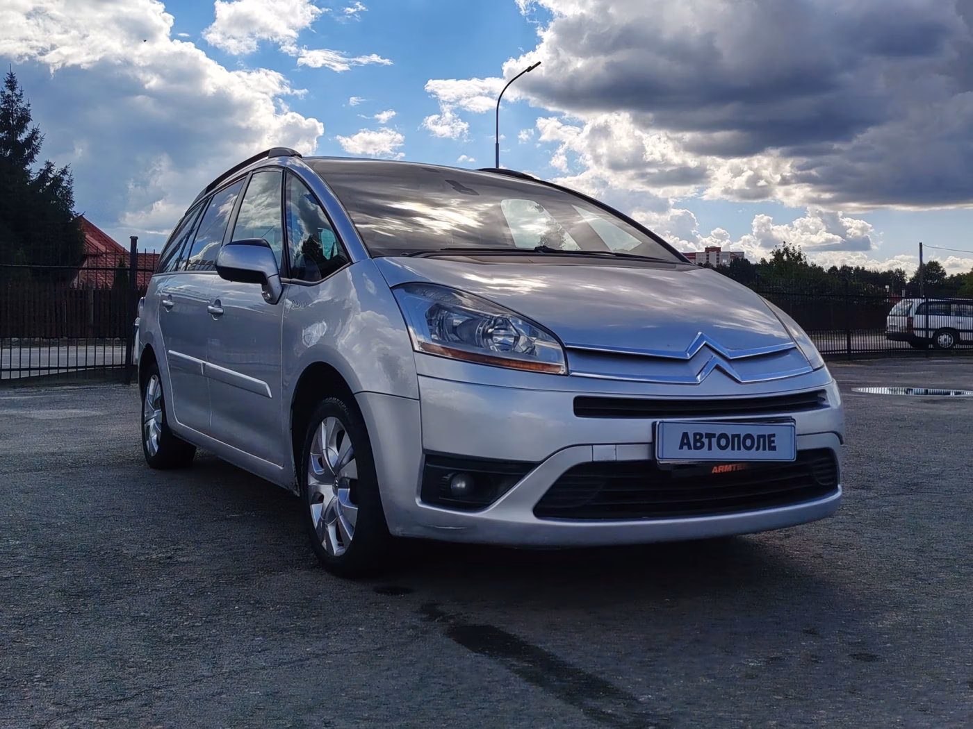 Citroen C4 фото 3