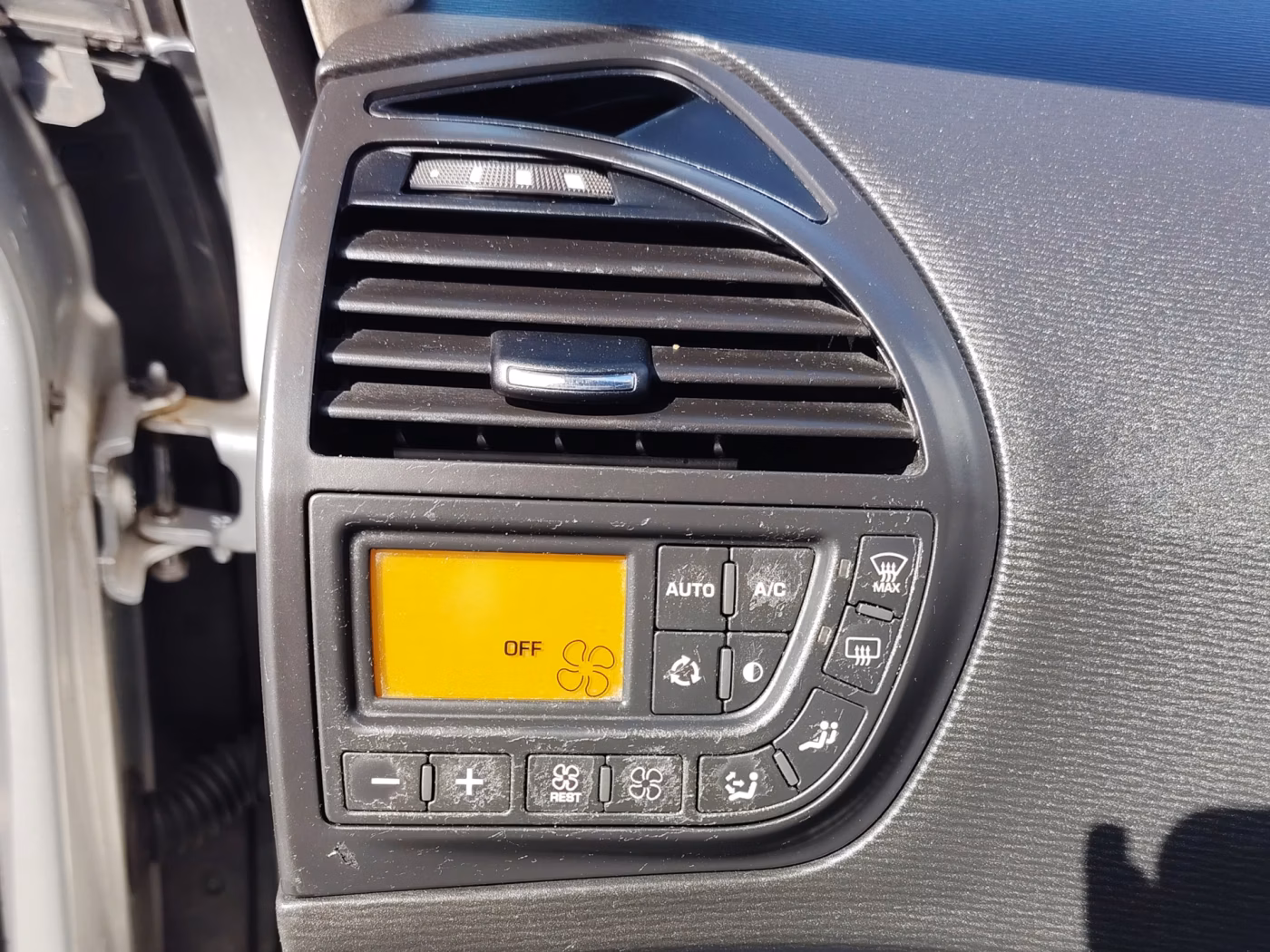 Citroen C4 фото 21
