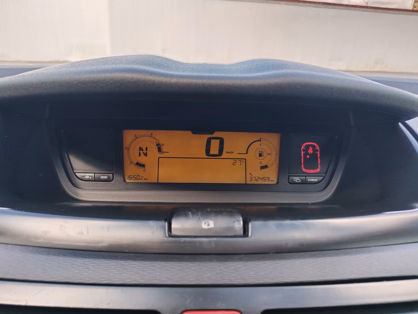 Citroen C4 фото 19