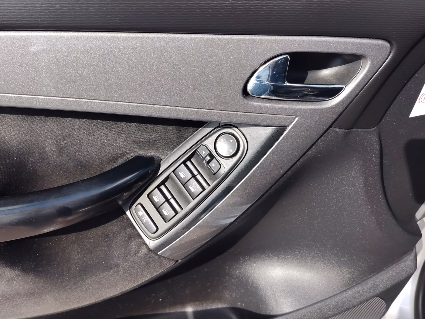 Citroen C4 фото 23