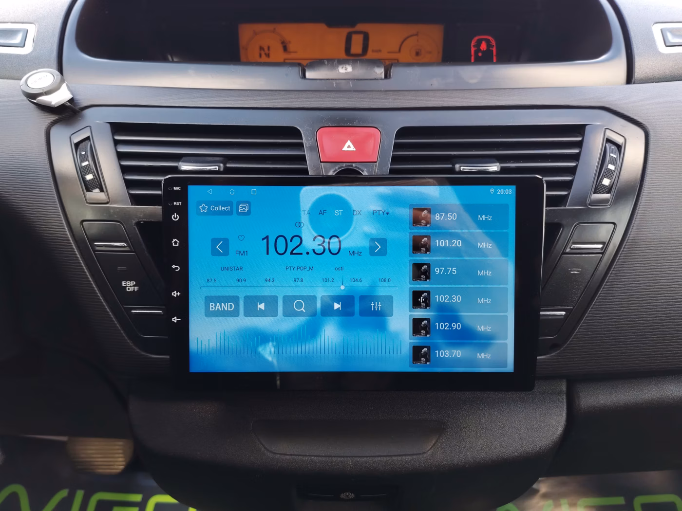 Citroen C4 фото 20