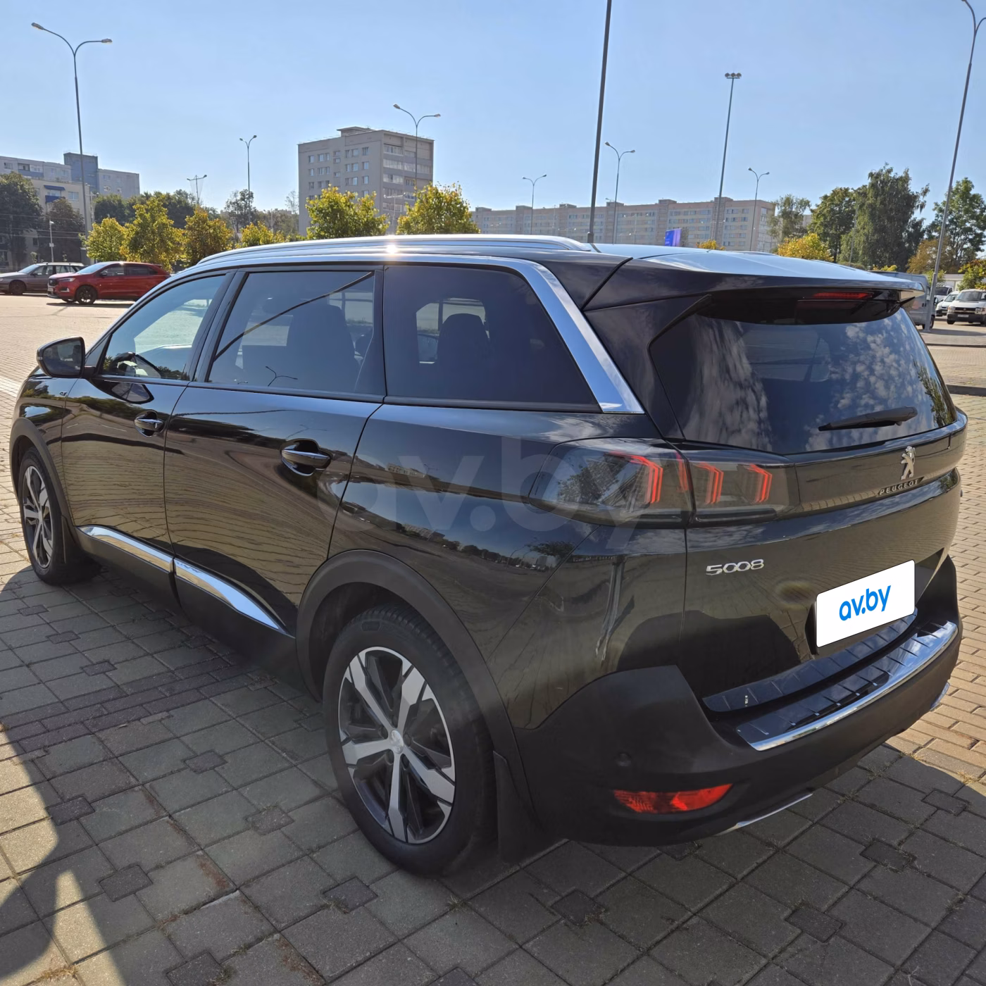 Peugeot 5008 фото 4
