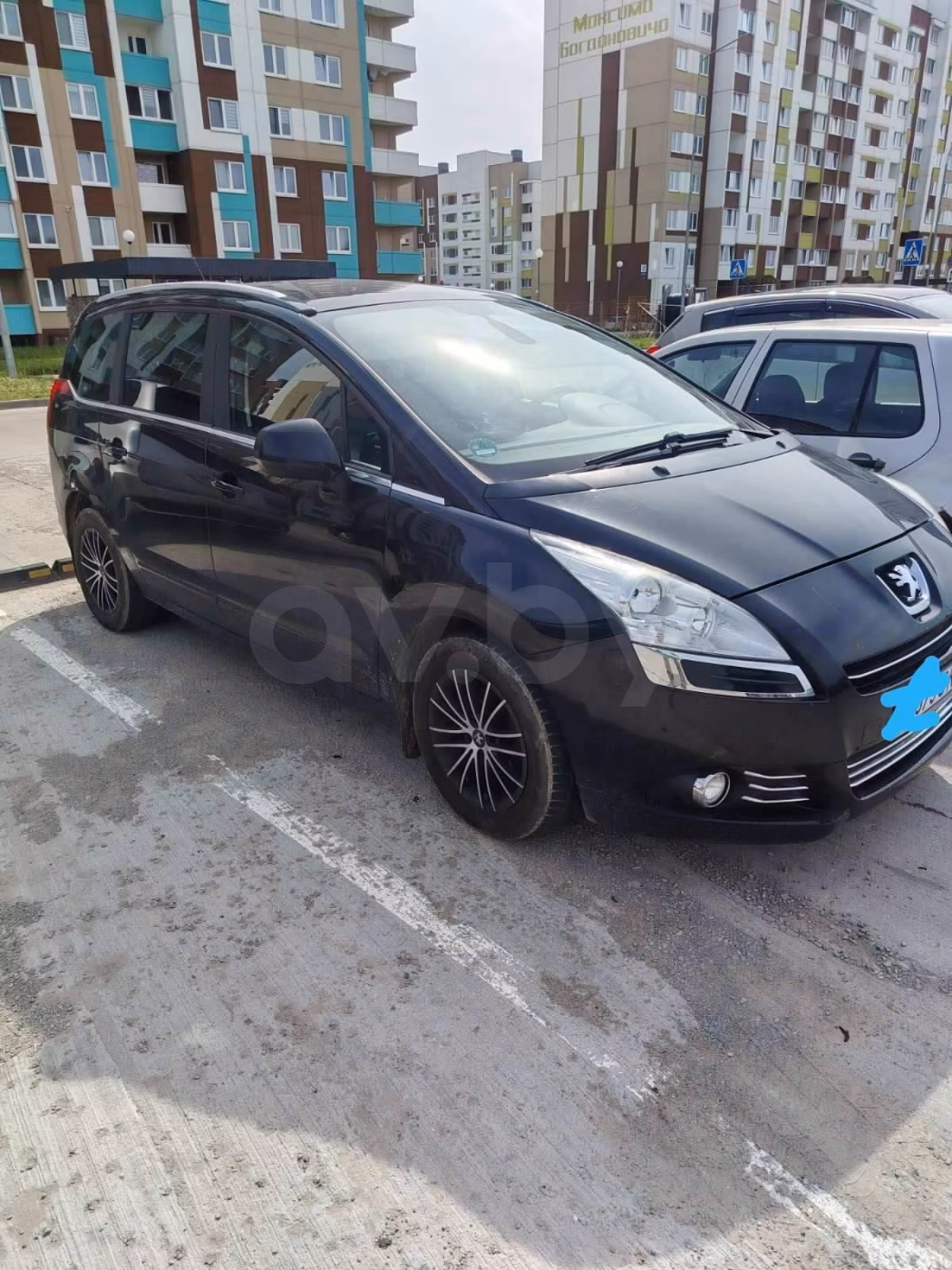 Peugeot 5008 фото 14