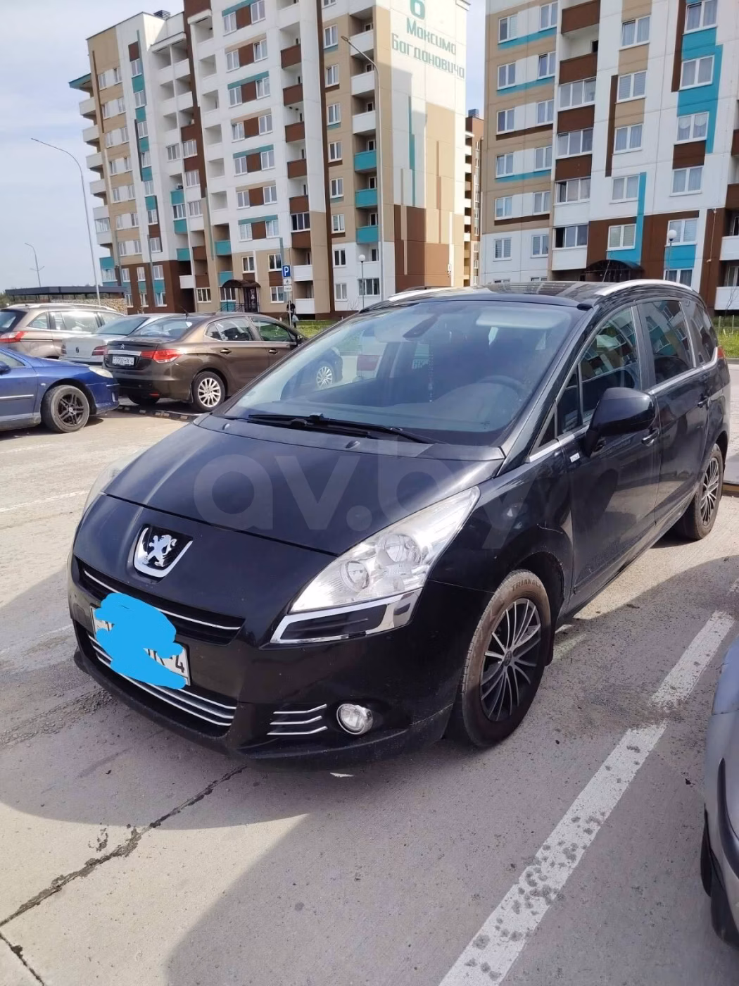 Peugeot 5008 фото 12
