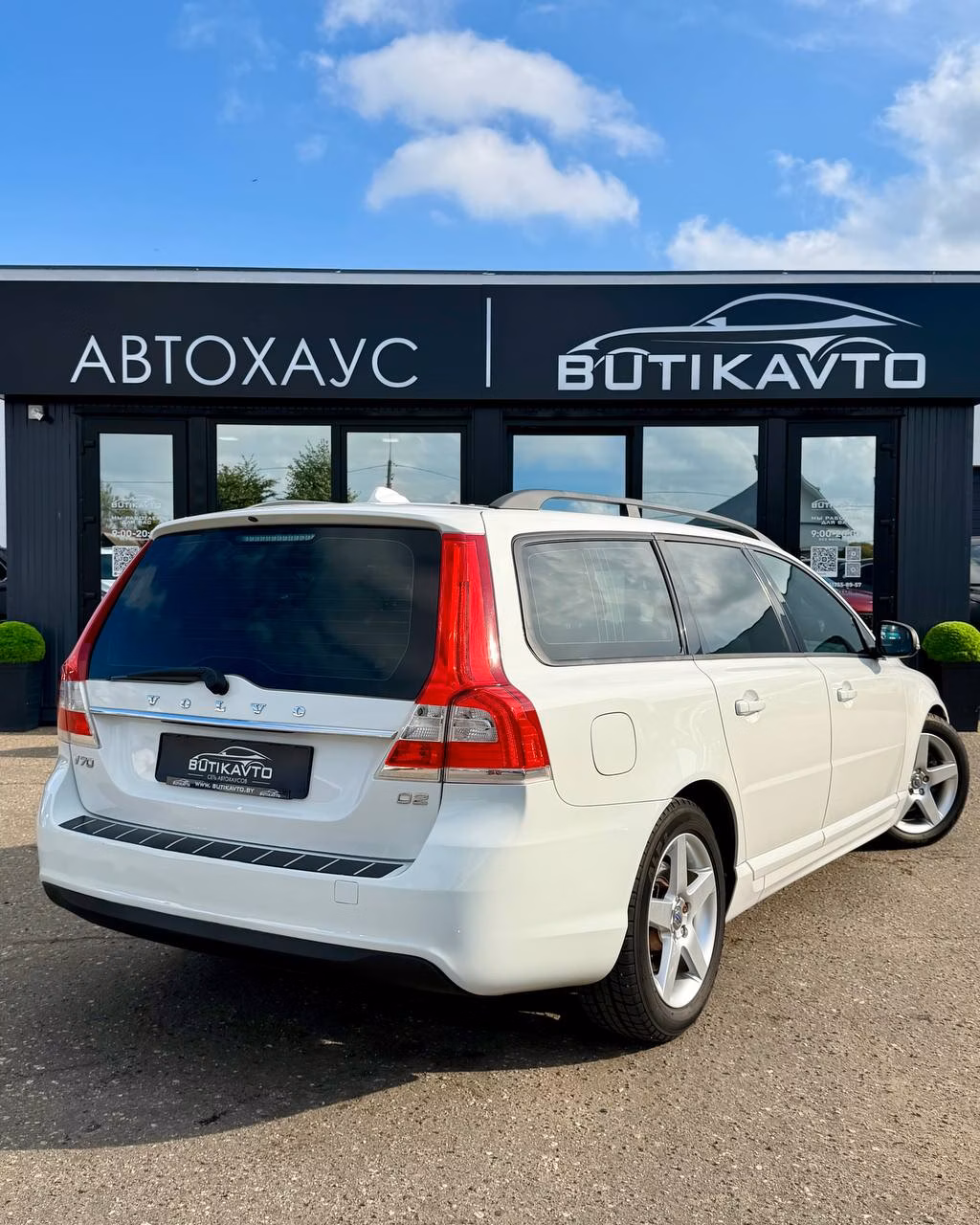 Volvo V70 фото 7
