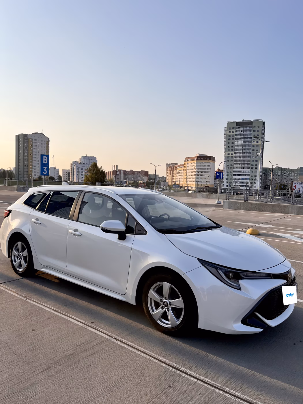 Toyota Corolla фото 2