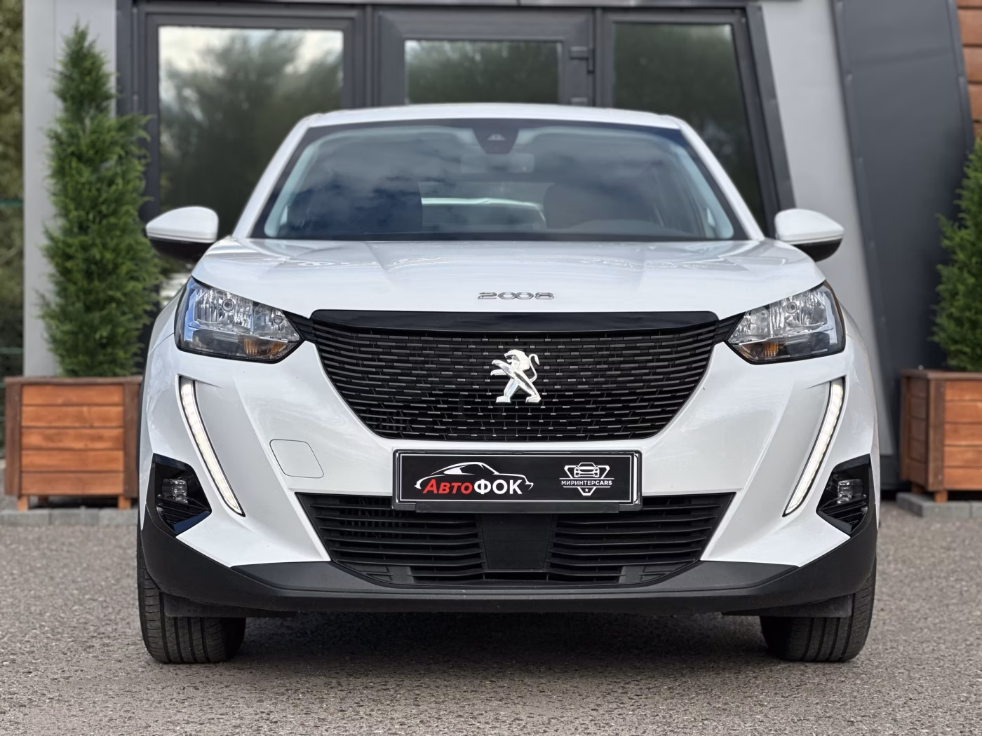 Peugeot 2008 фото 8
