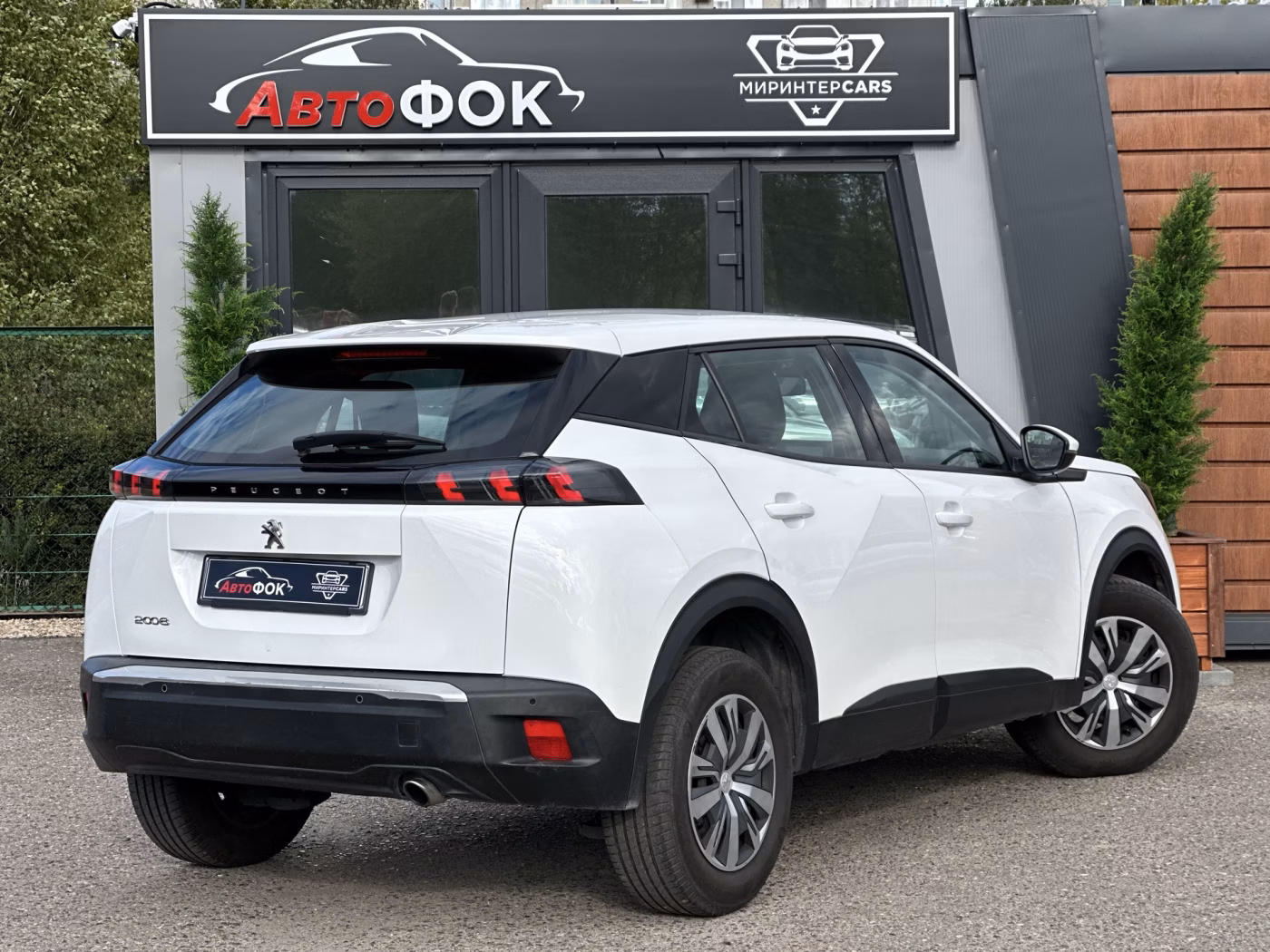 Peugeot 2008 фото 3