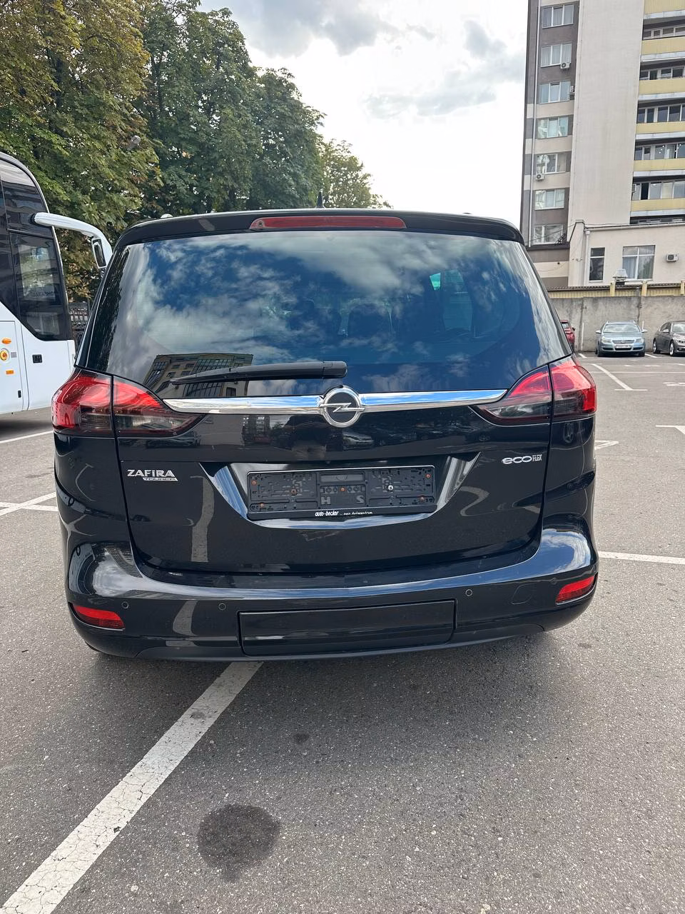Opel Zafira фото 4