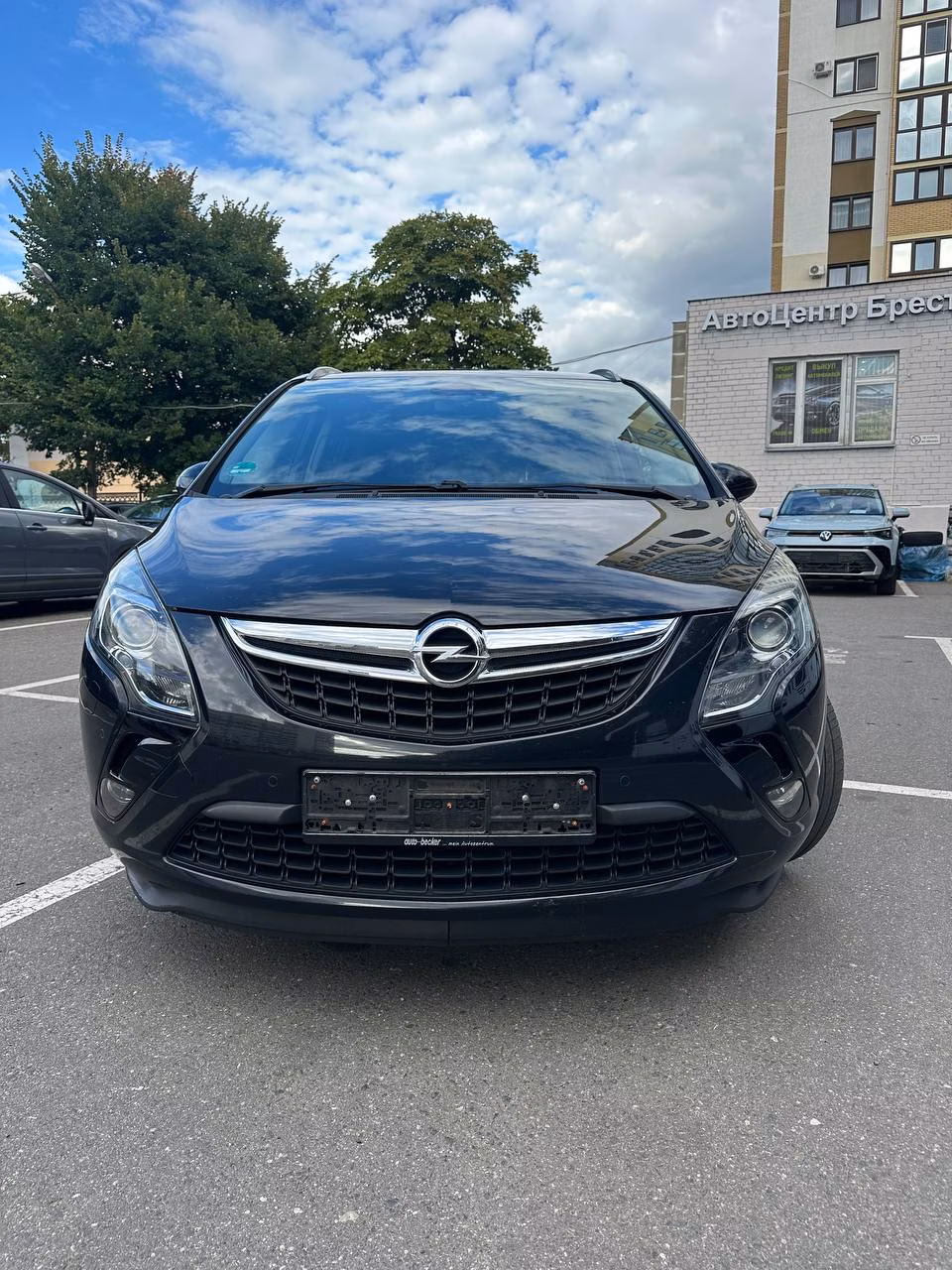 Opel Zafira фото 9