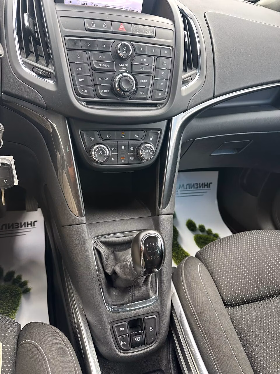 Opel Zafira фото 28