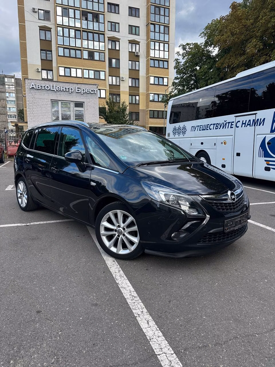 Opel Zafira фото 10