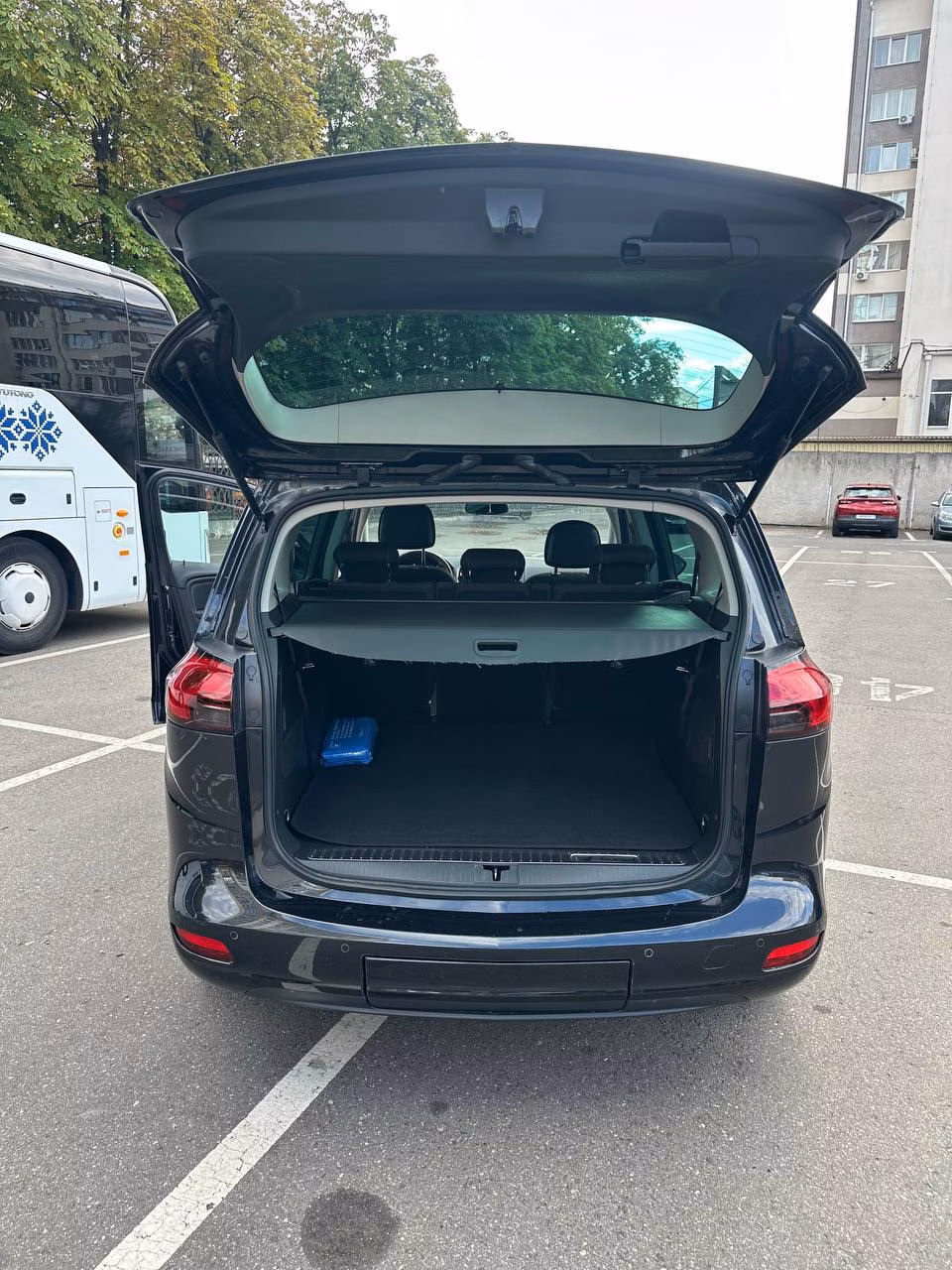 Opel Zafira фото 24