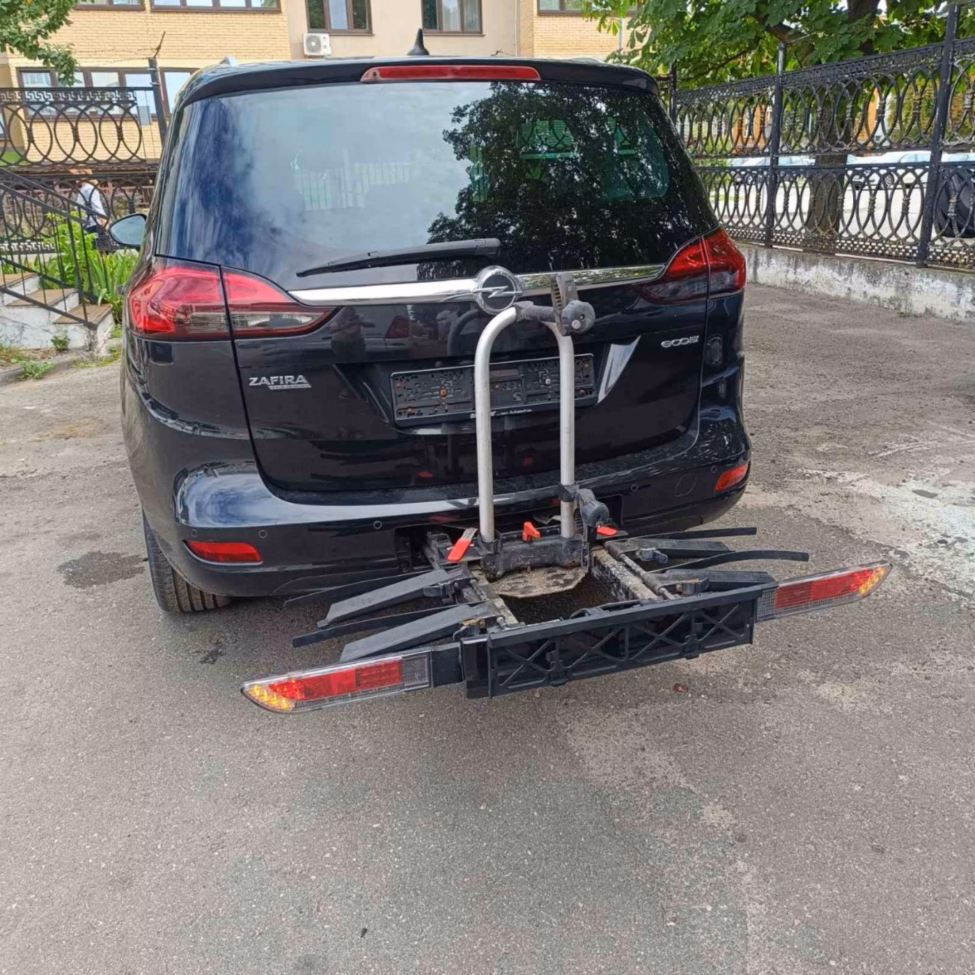 Opel Zafira фото 30