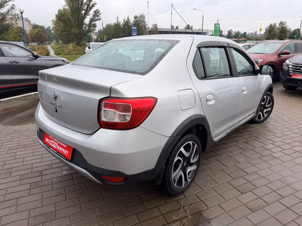 Renault Logan Stepway фото 5