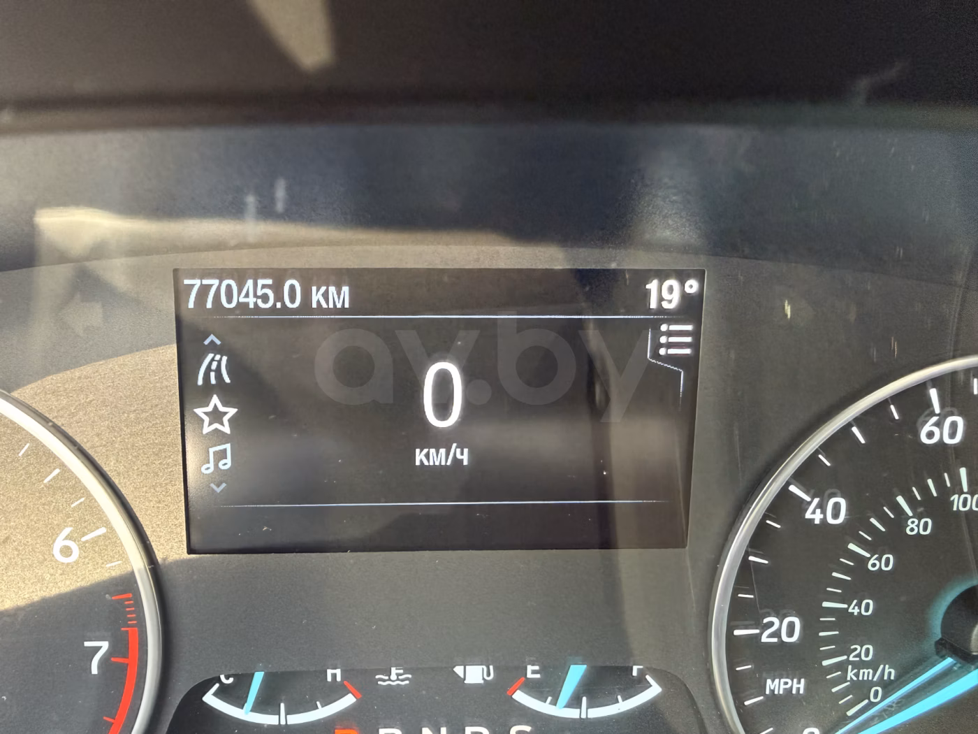 Ford EcoSport фото 9