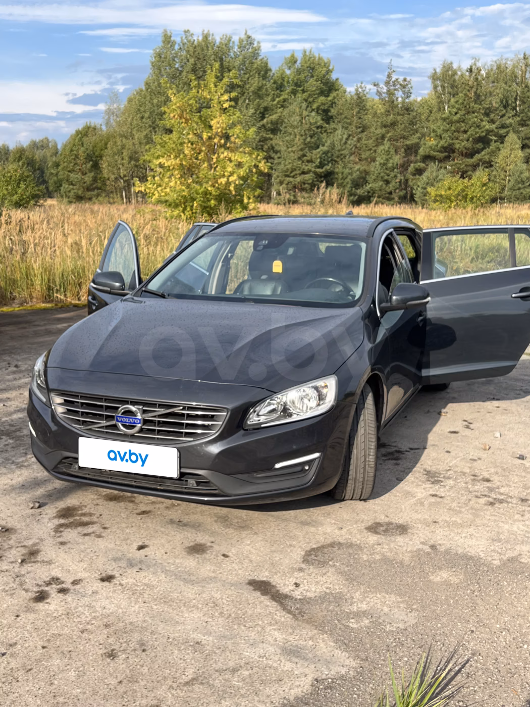 Volvo V60 фото 2