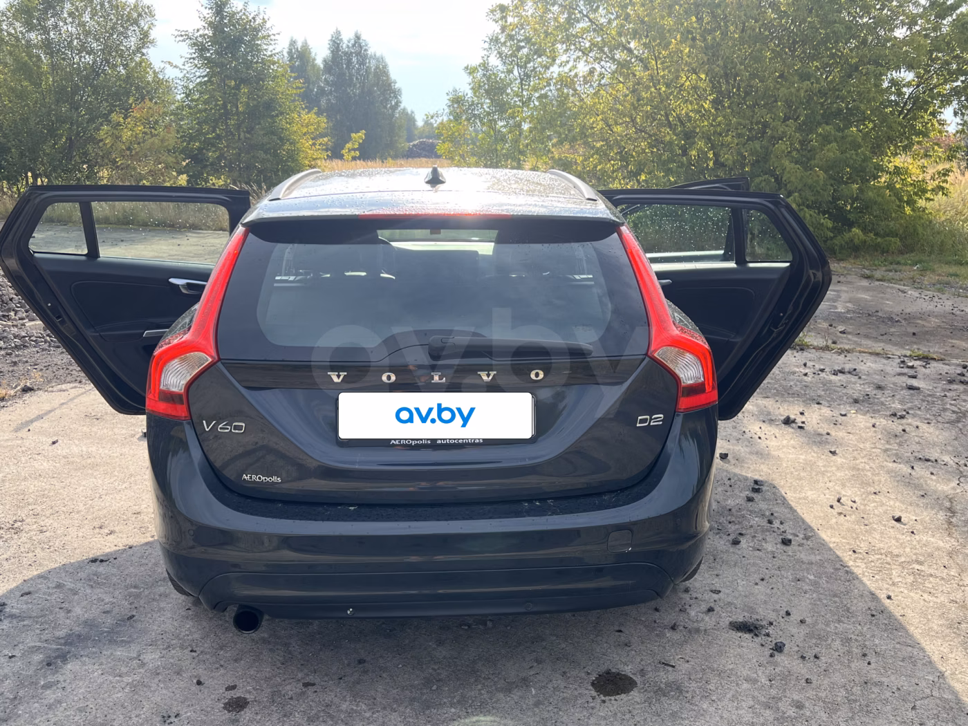 Volvo V60 фото 4